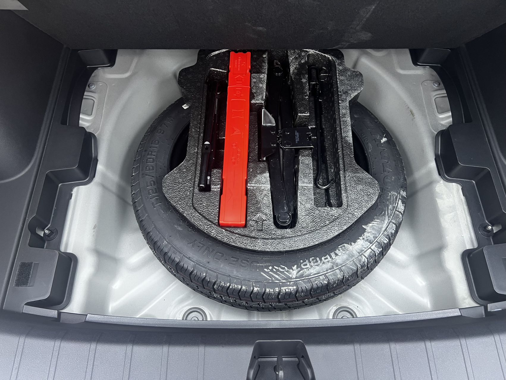 GEELY Coolray 2021 image de voiture #17