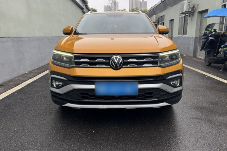 Volkswagen T-Cross 2021 car image #3