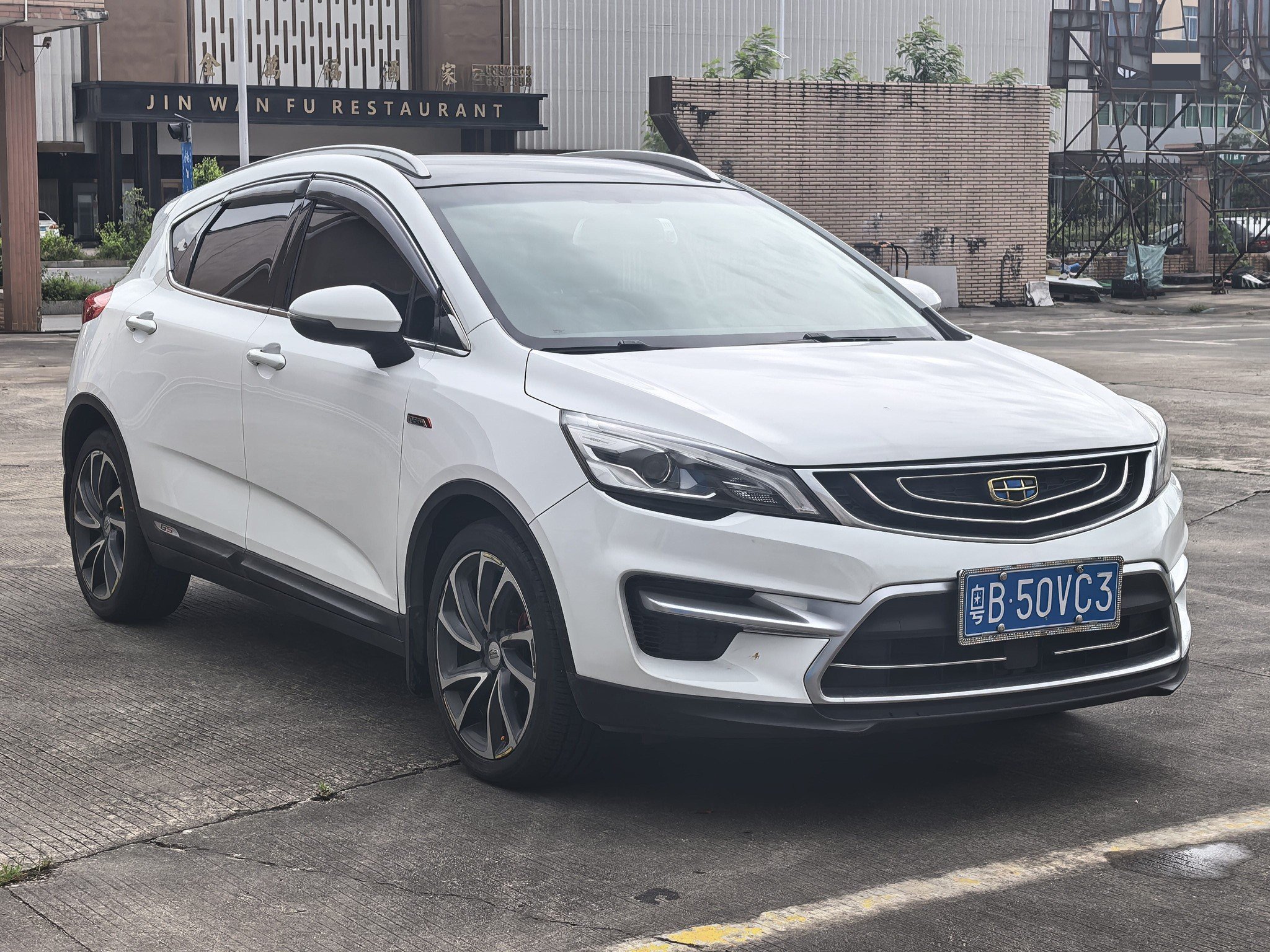 GEELY Emgrand GS 2017 #4 GEELY Emgrand GS 2017 car image #4