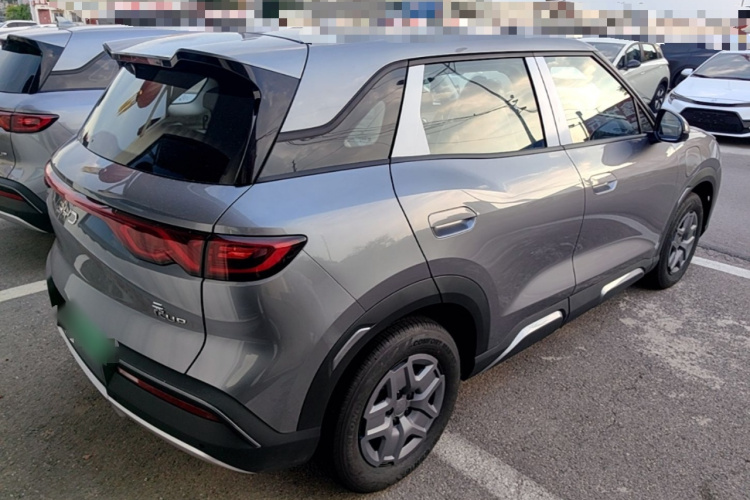 BYD YuanUP 2025 #7 BYD YuanUP 2025 imagen de coche #7