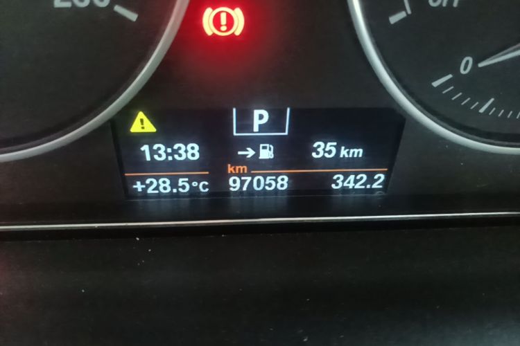 BMW 3 Series 2017 #12 BMW 3 Series 2017 car image #12