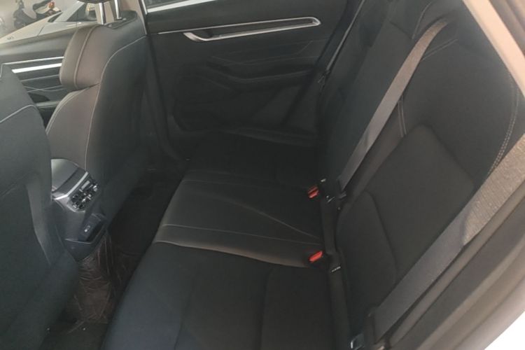 GEELY Emgrand 2025 car image #13