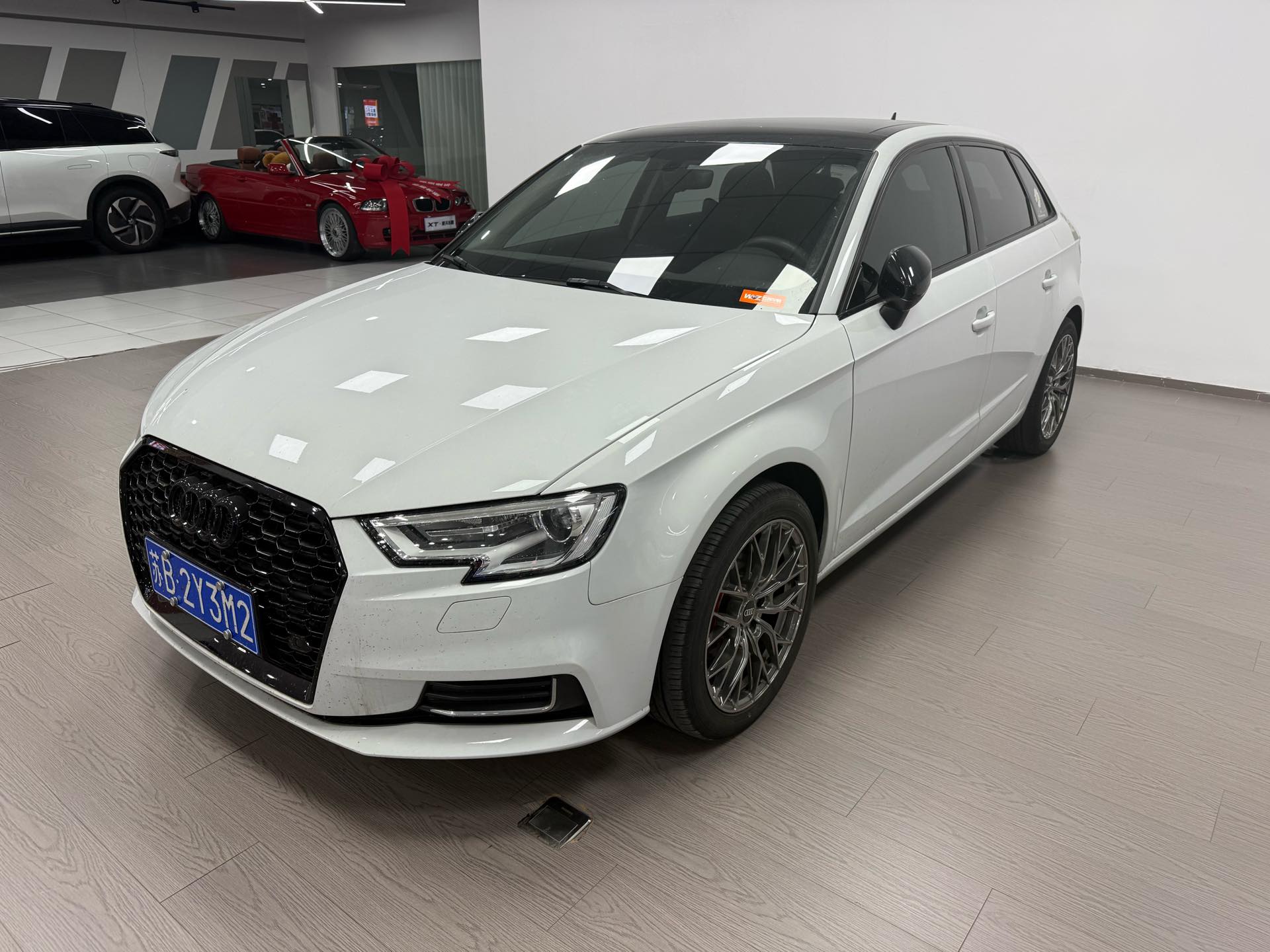 2020 2020 immagine di auto