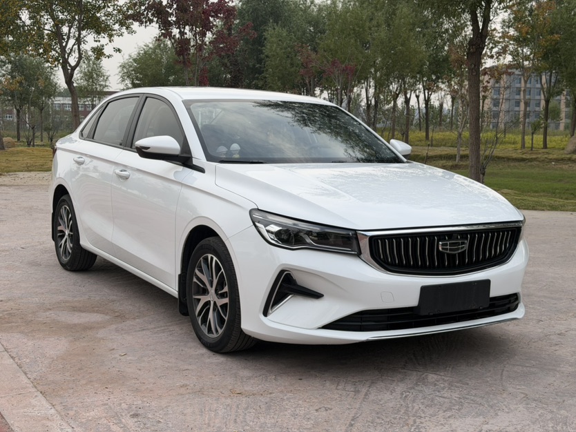 GEELY Emgrand 2024 صورة سيارة #3