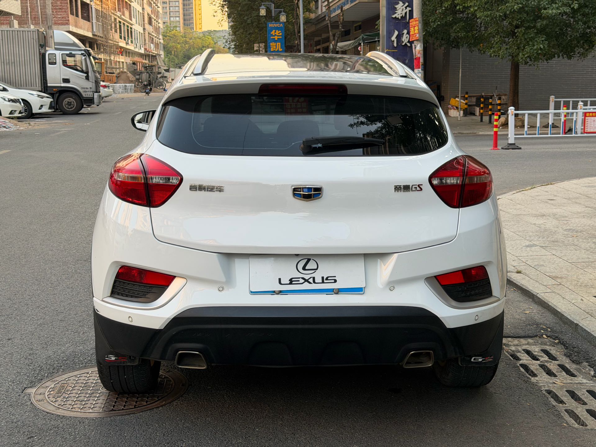 GEELY Emgrand GS 2018 #6 GEELY Emgrand GS 2018 car image #6