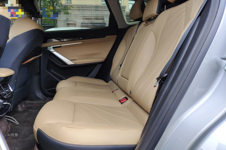 GEELY Boyue L 2024 immagine di auto #19