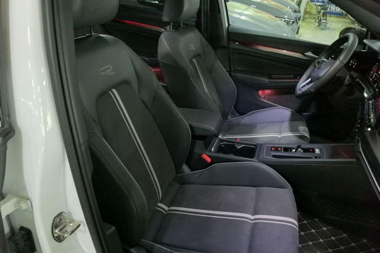 Volkswagen Golf 2024 #24 Volkswagen Golf 2024 car image #24