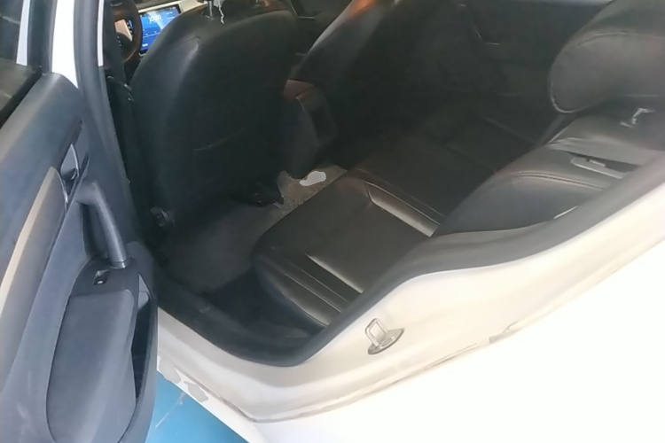 Volkswagen Lavida 2016 car image #17