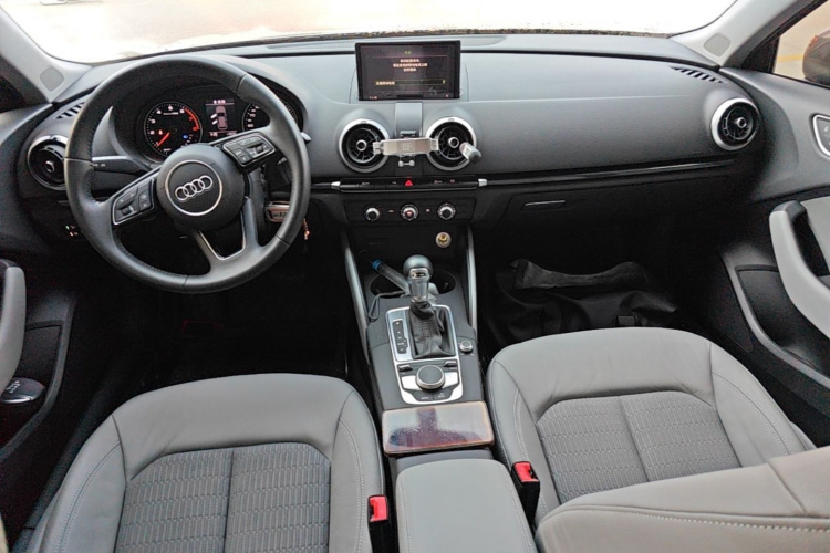 Audi A3 2020 car image #10
