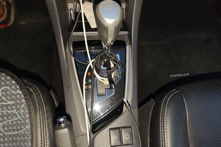 Toyota Corolla 2017 #16 Toyota Corolla 2017 car image #16