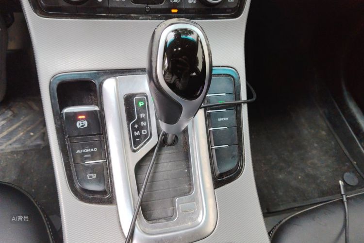 GEELY Emgrand GS 2019 car image #16