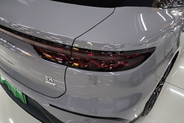 BYD Han 2025 #8 BYD Han 2025 car image #8