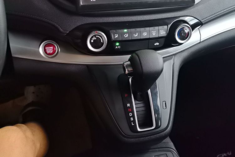 Honda CR-V 2017 car image #18