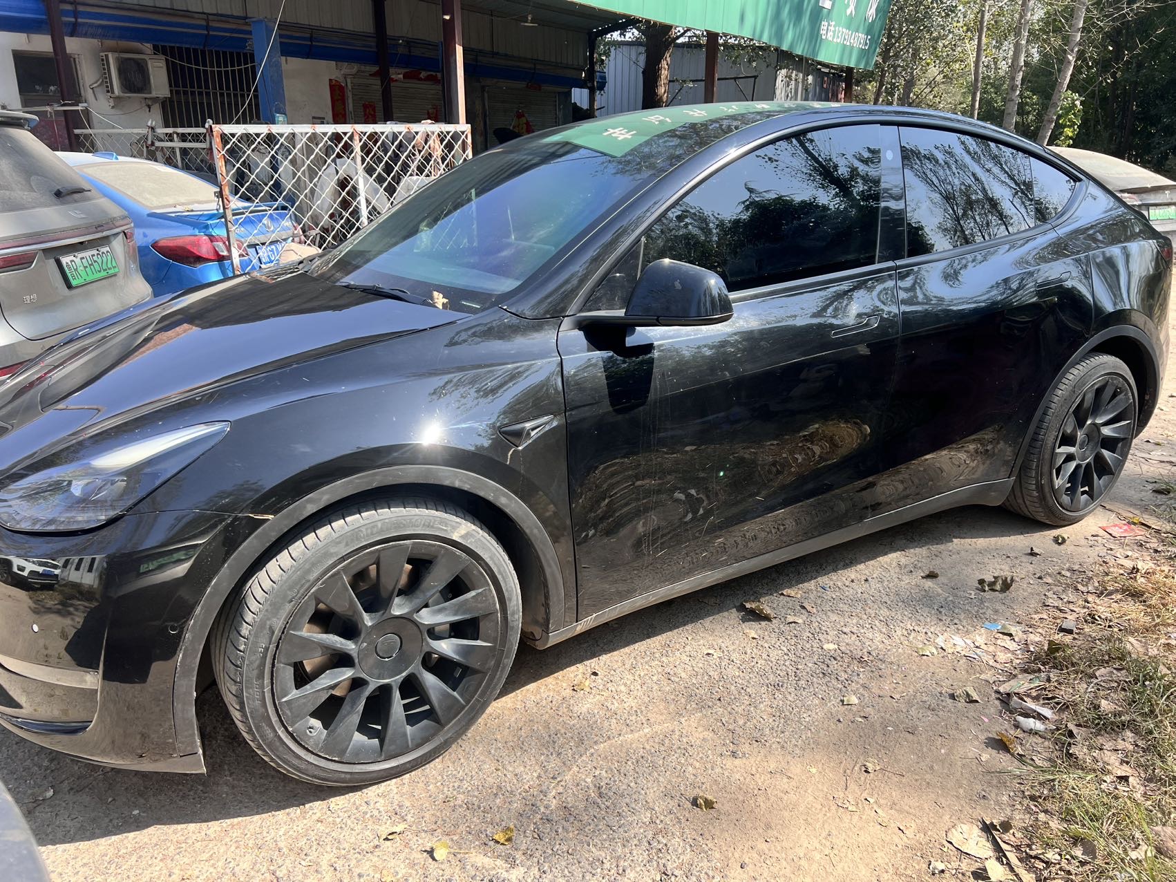 Tesla Model Y 2021 immagine di auto #4