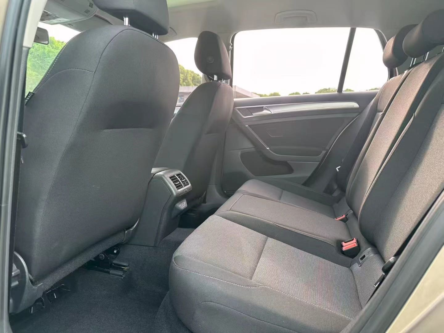 2019 #5 2019 car image #5