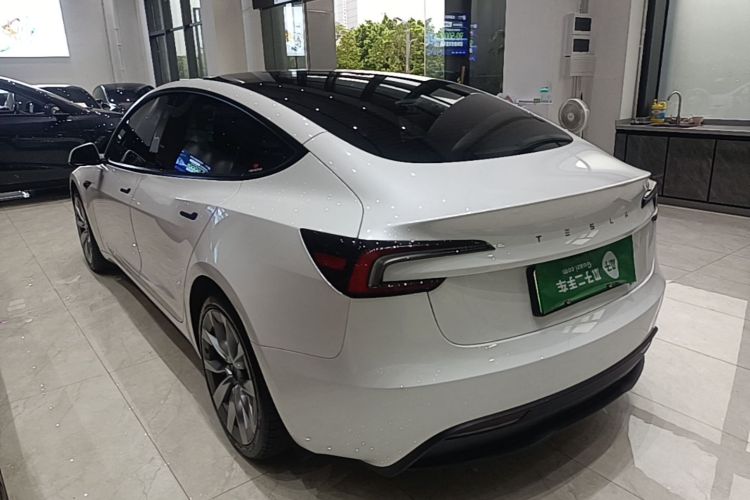 Tesla Model 3 2023 #5 Tesla Model 3 2023 car image #5