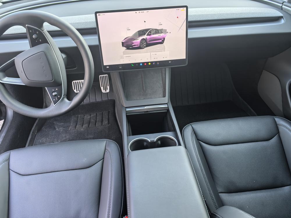 Tesla Model 3 2024 car image #7