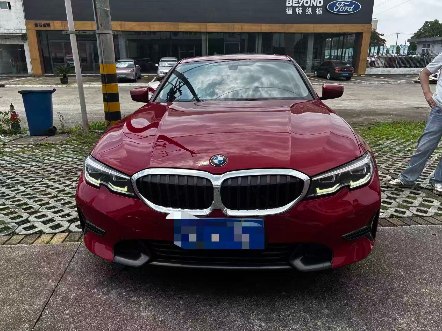 BMW 3 Series 2020 #2 BMW 3 Series 2020 car image #2