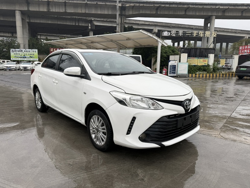 Toyota Vios 2018 imagen de coche #3