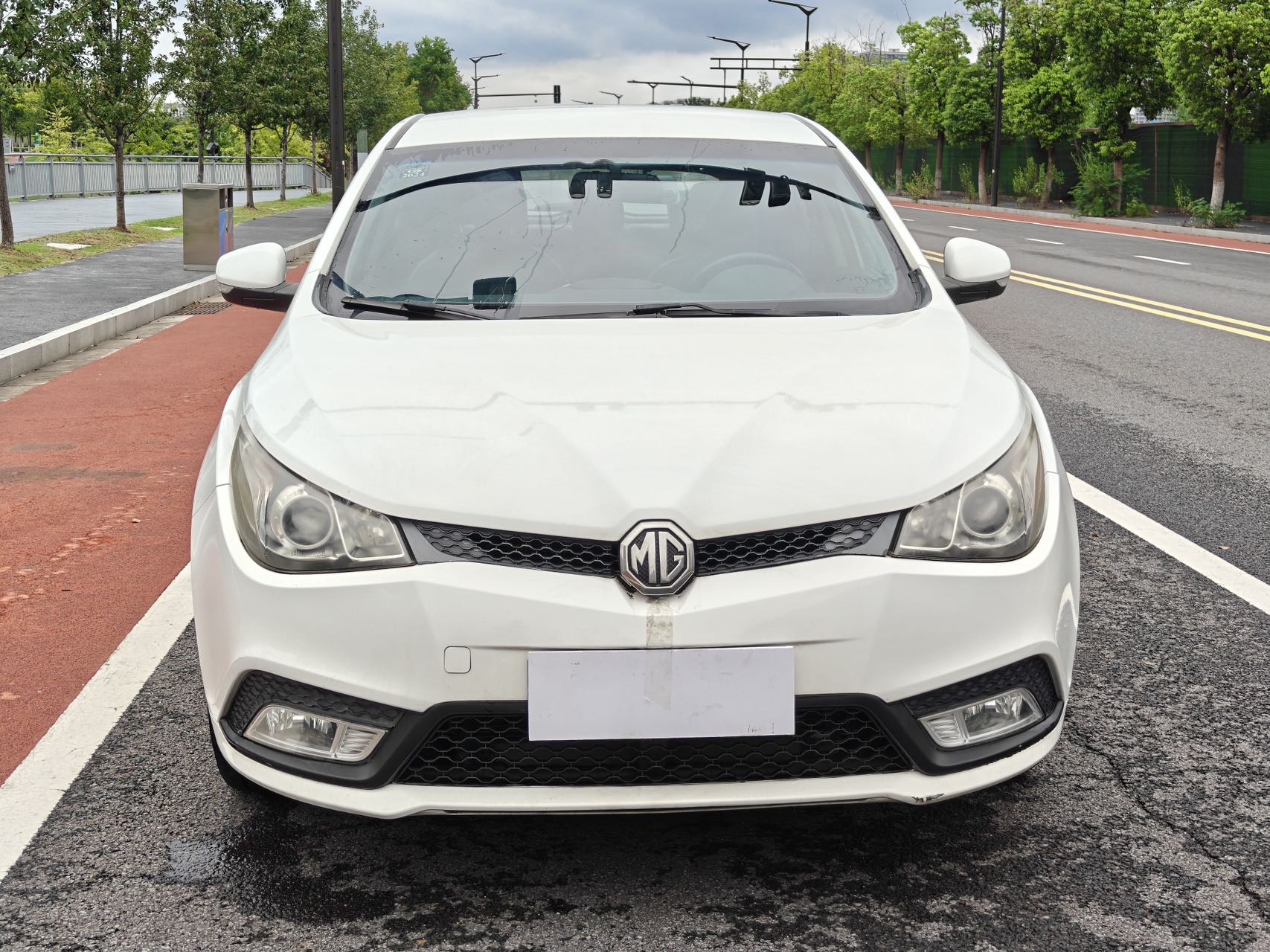 MG 5 2014 #2 MG 5 2014 imagen de coche #2