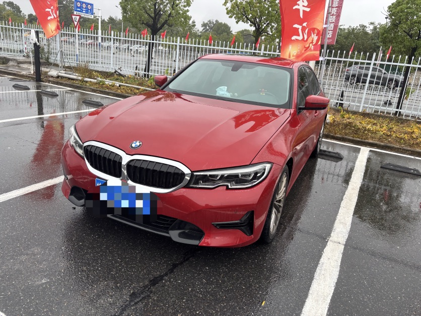 BMW 3 Series 2020 car image 