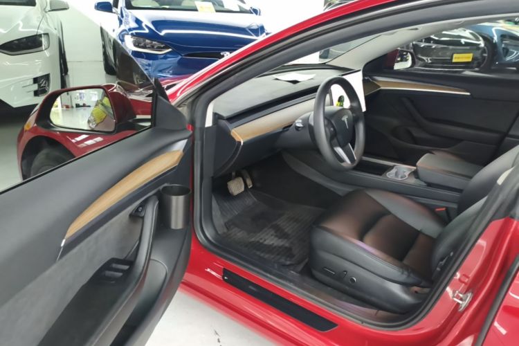 Tesla Model 3 2021 #16 Tesla Model 3 2021 car image #16