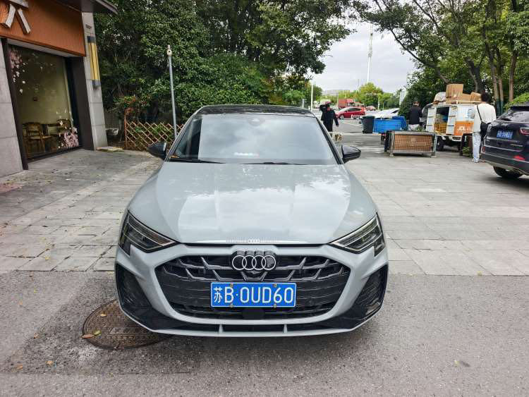 Audi A3 2025 immagine di auto #2
