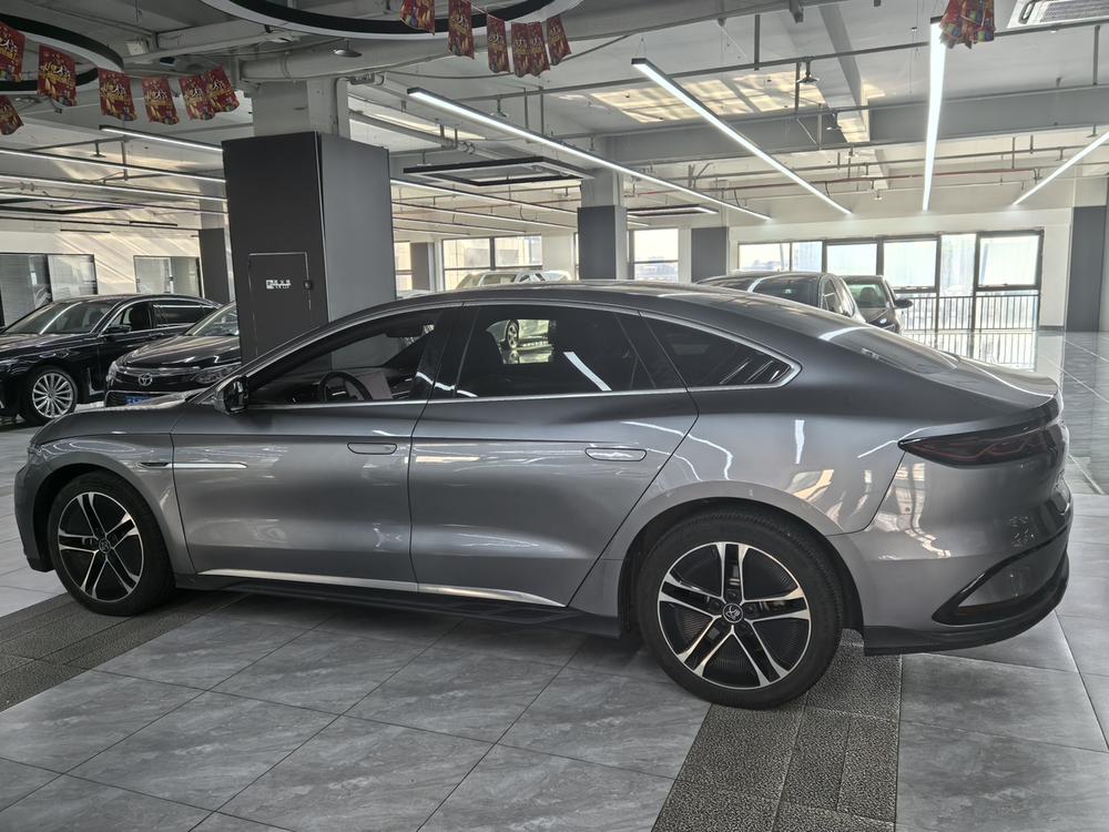 BYD Han 2023 car image #7