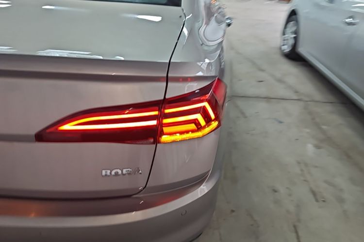Volkswagen Bora 2019 #8 Volkswagen Bora 2019 car image #8