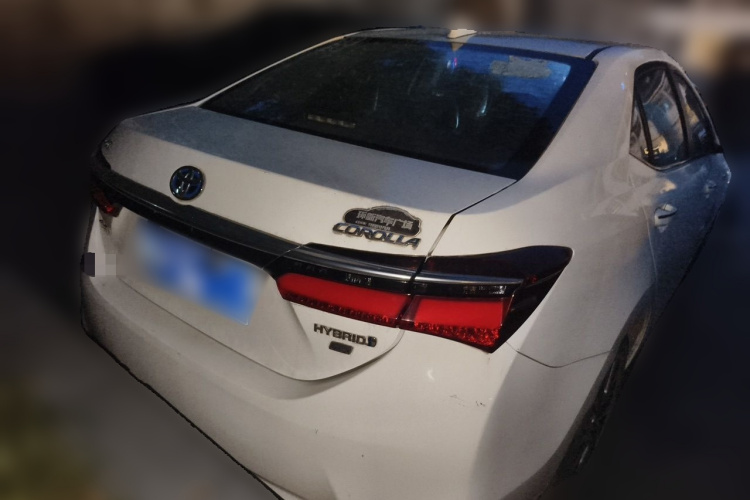 Toyota Corolla 2017 #6 Toyota Corolla 2017 car image #6