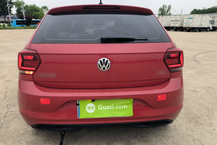 Volkswagen Polo 2021 car image #6