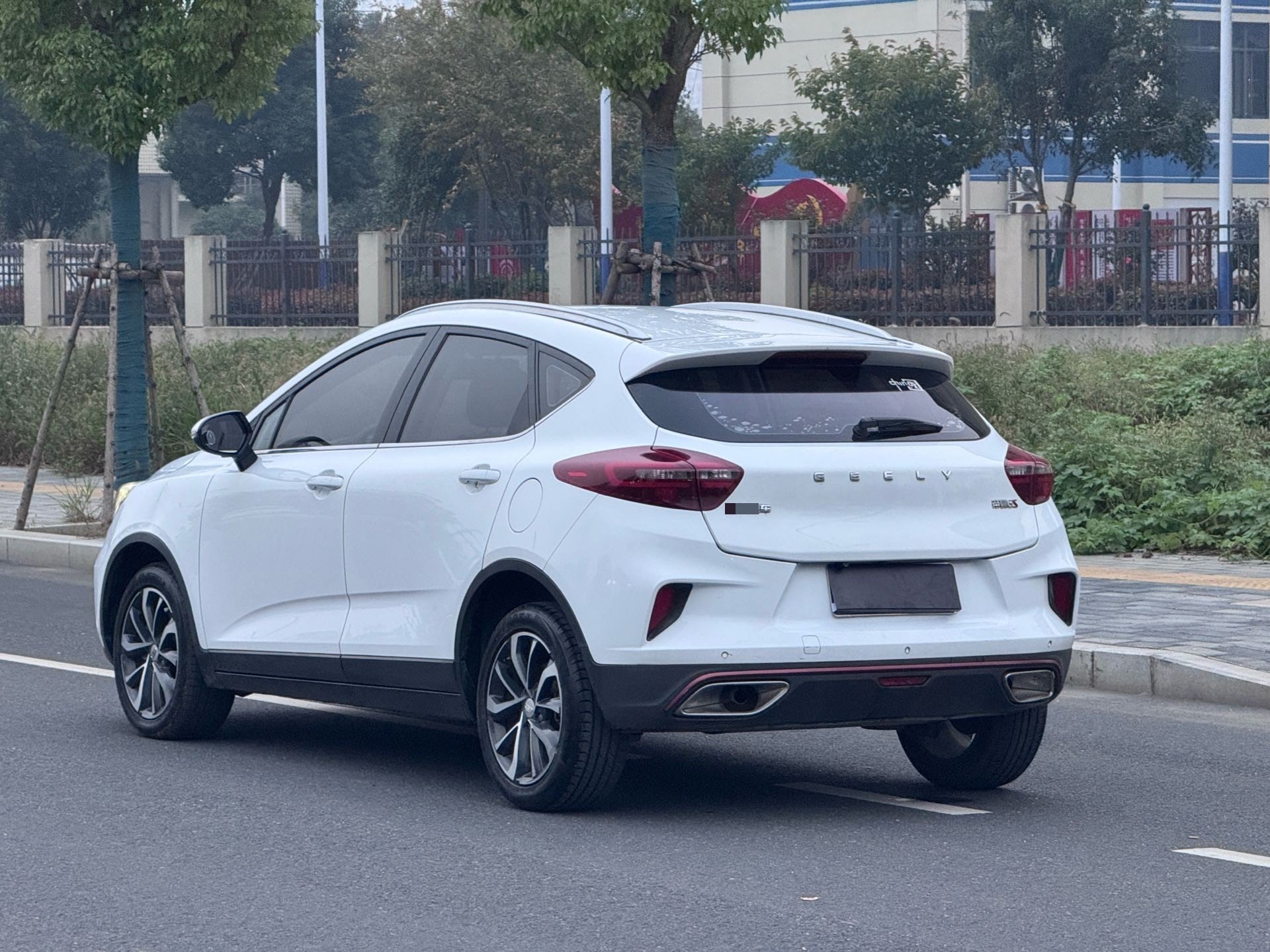 GEELY Emgrand GS 2020 #4 GEELY Emgrand GS 2020 car image #4