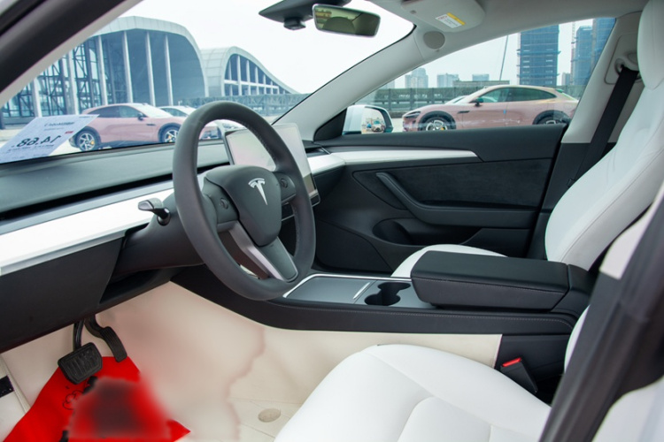 Tesla Model 3 2023 #13 Tesla Model 3 2023 car image #13