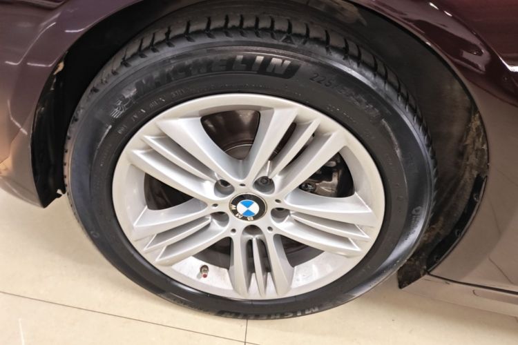 BMW 3 Series 2016 car image #9