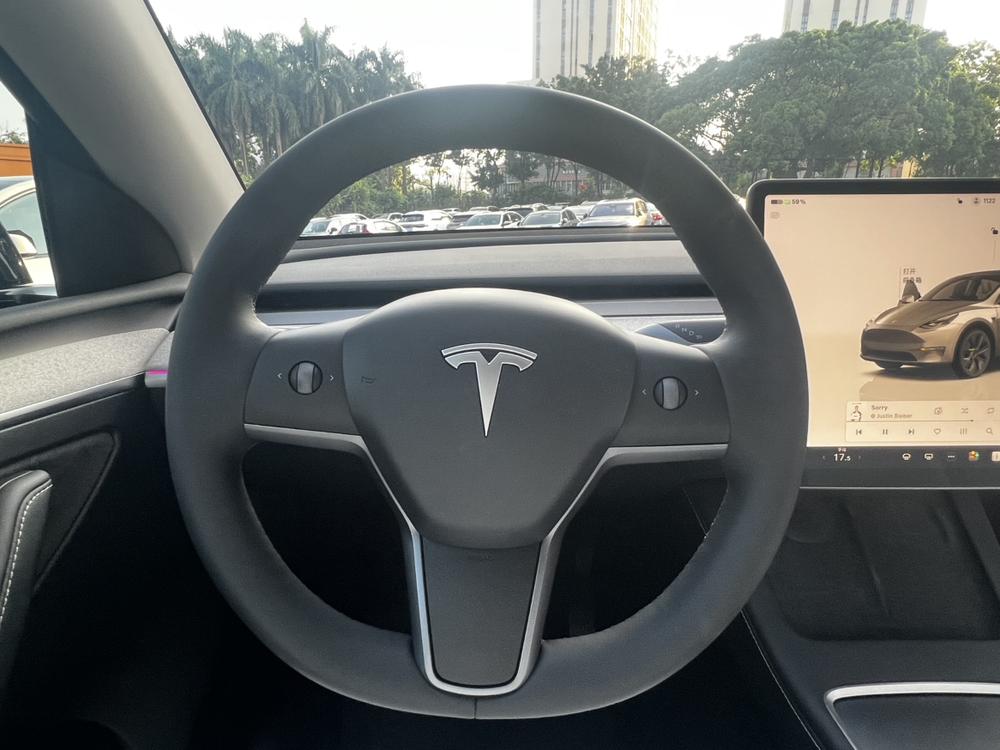 Tesla Model Y 2024 #24 Tesla Model Y 2024 immagine di auto #24