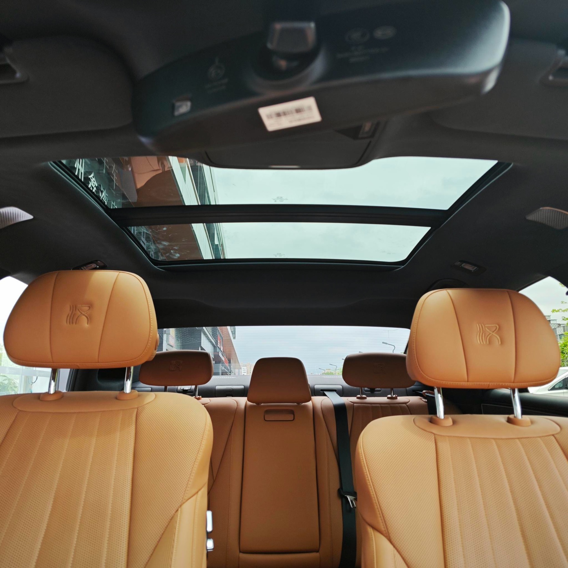 BYD HanL 2025 car image #3