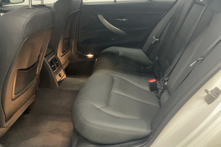 BMW 3 Series 2016 #12 BMW 3 Series 2016 car image #12