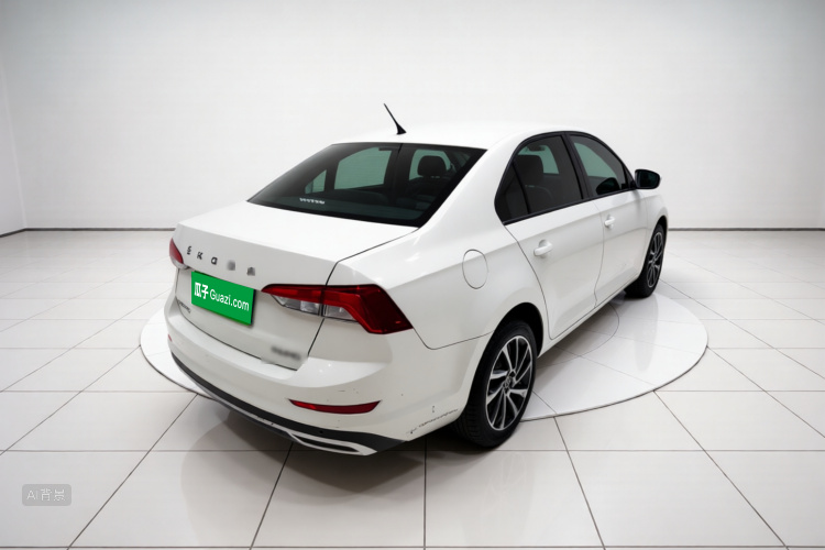 Skoda Rapid 2021 car image #7