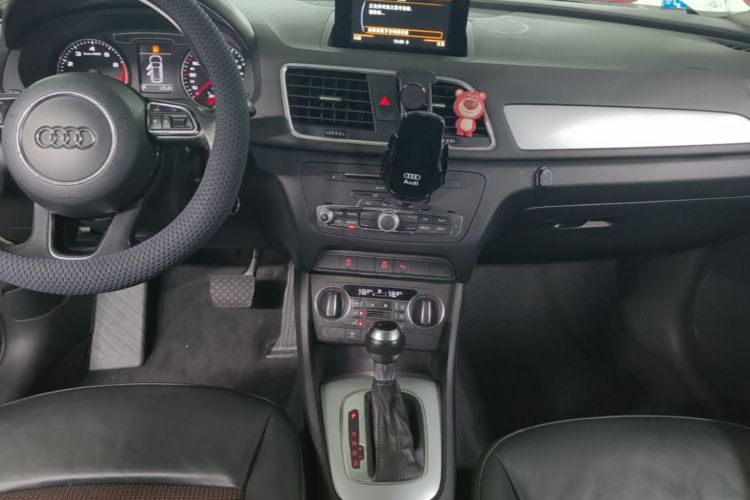 Audi Q3 2017 #13 Audi Q3 2017 car image #13