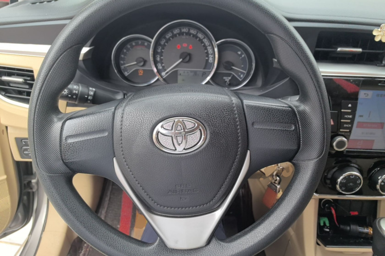 Toyota Corolla 2016 car image #11