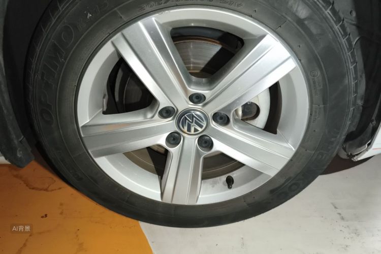Volkswagen Golf 2016 car image #9