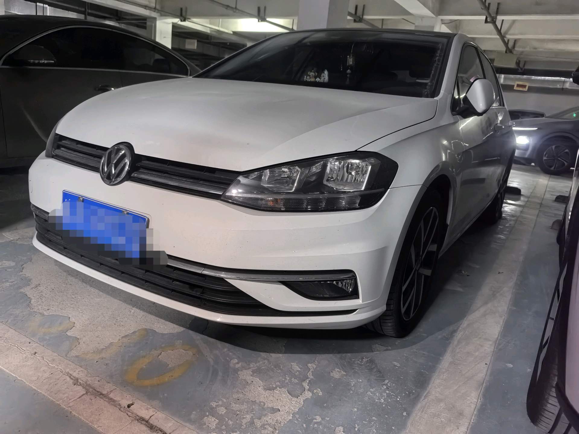 2020 2020 car image