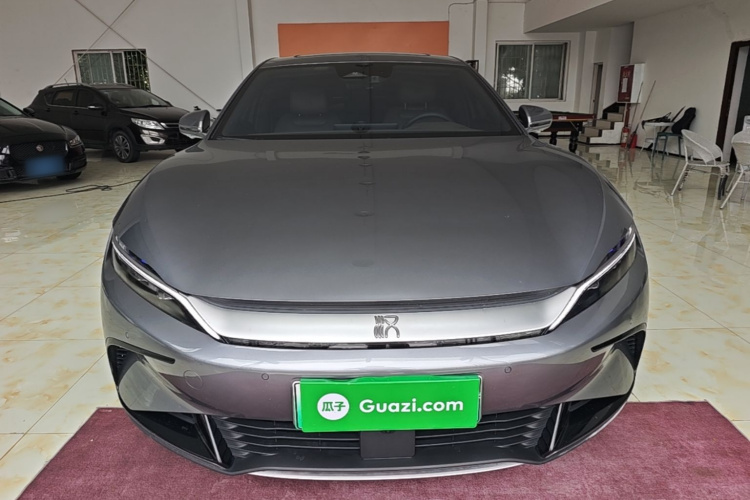 BYD Han 2023 car image #3