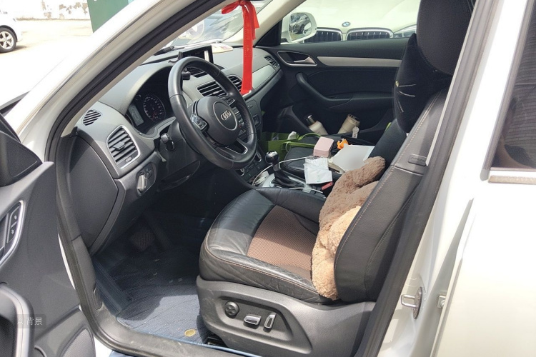 Audi Q3 2018 #17 Audi Q3 2018 car image #17