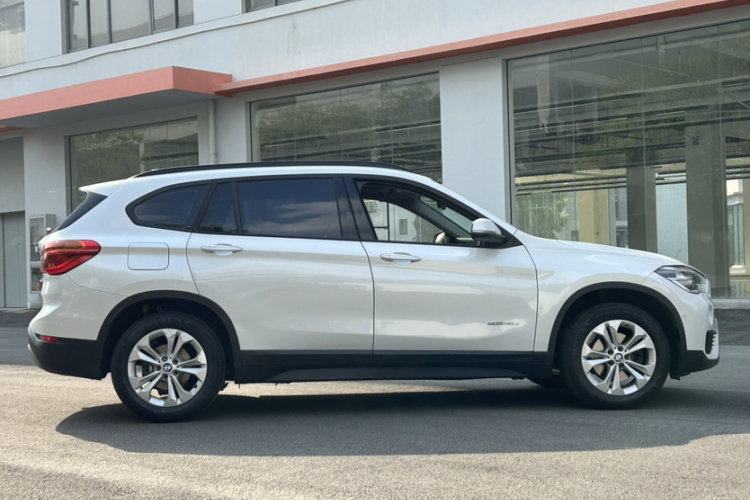 BMW X1 2017 immagine di auto #6