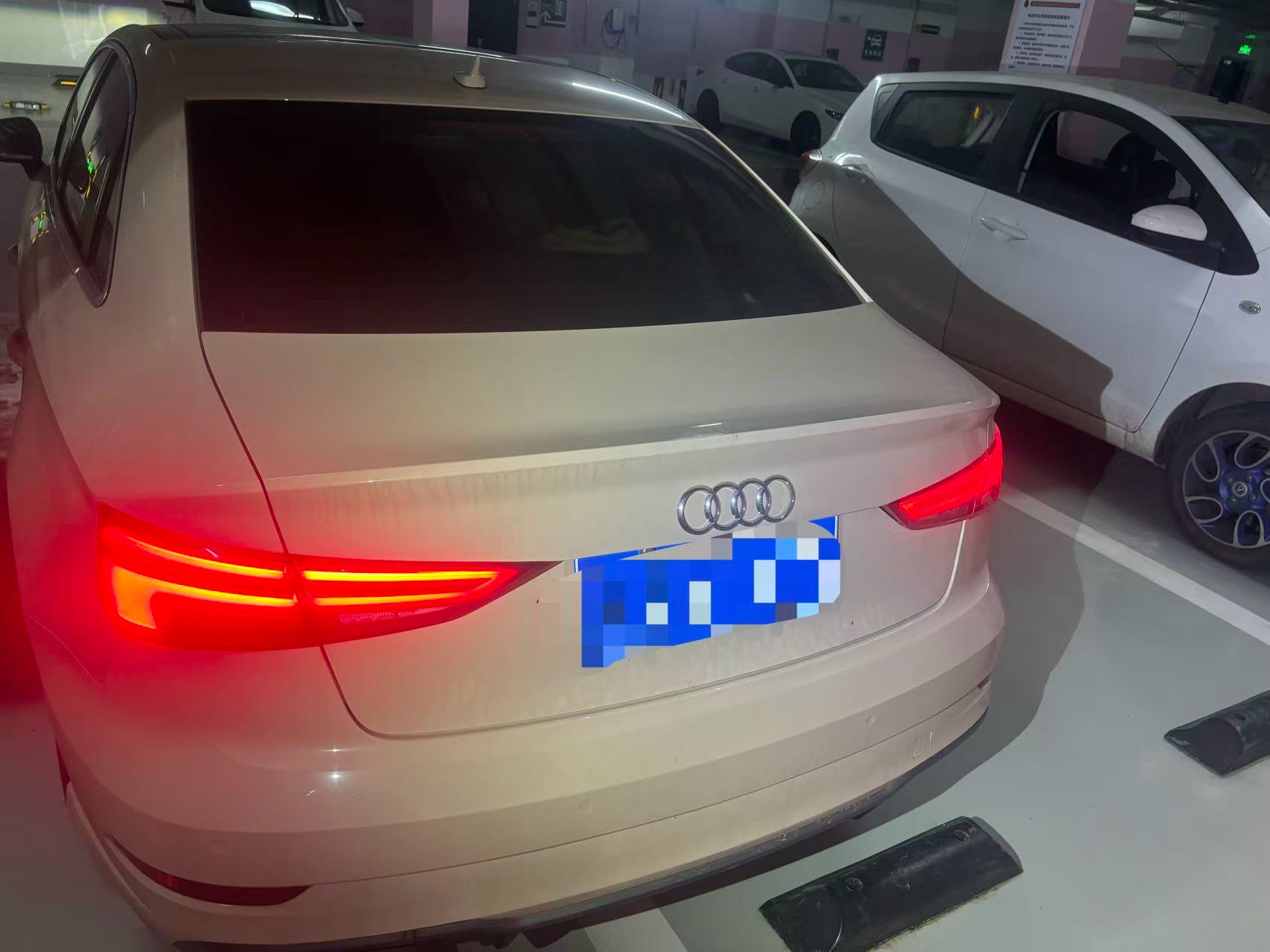 2019 immagine di auto #4