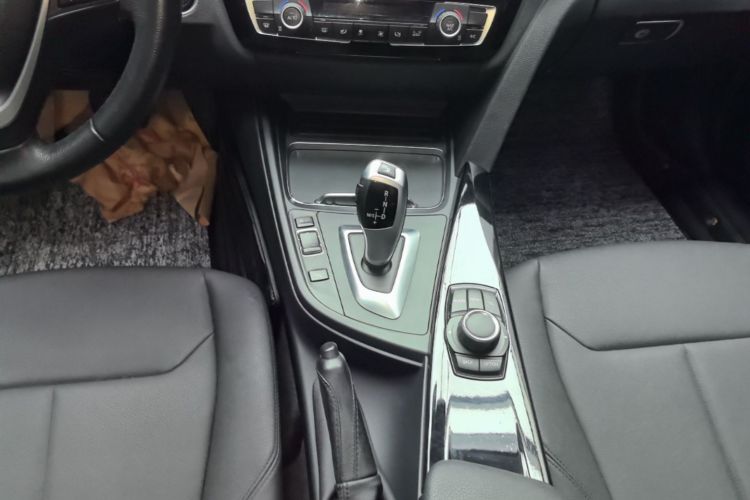 BMW 3 Series 2016 #14 BMW 3 Series 2016 car image #14