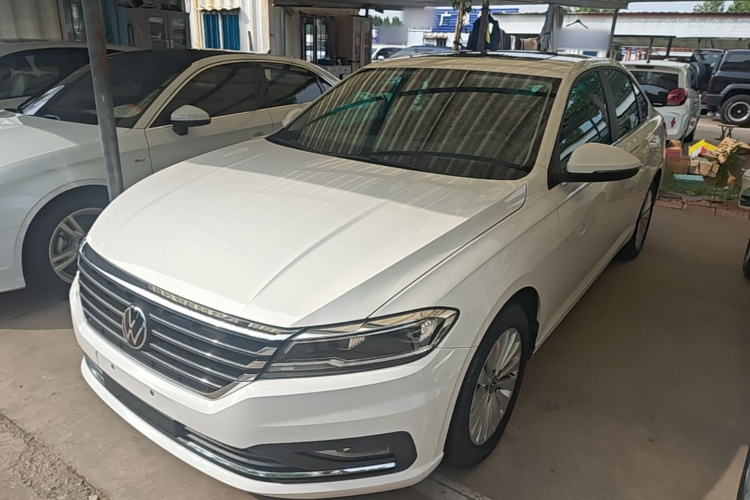 Volkswagen Lavida 2021 car image #2