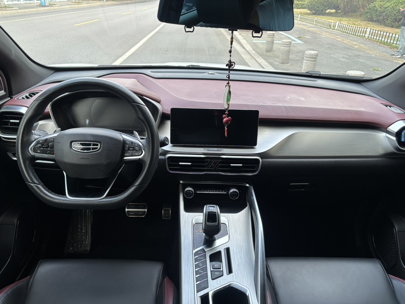 GEELY Coolray 2020 #4 GEELY Coolray 2020 car image #4