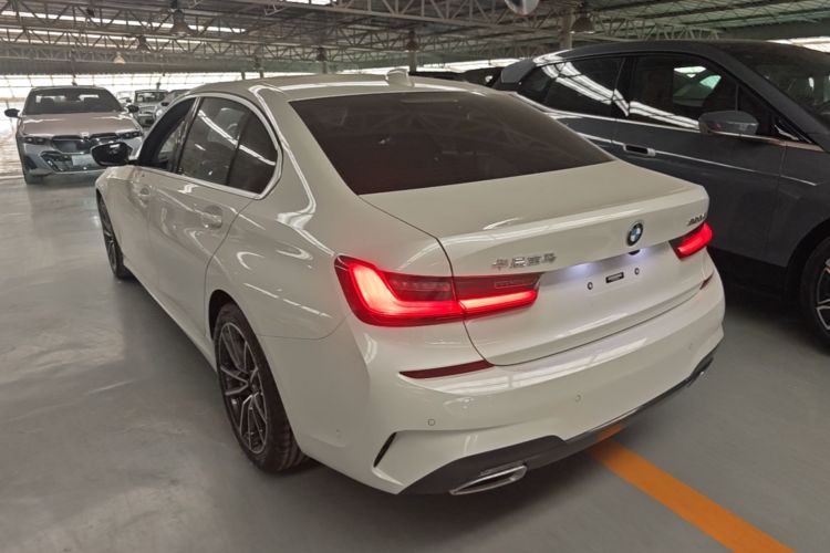 BMW 3 Series 2021 car image #5